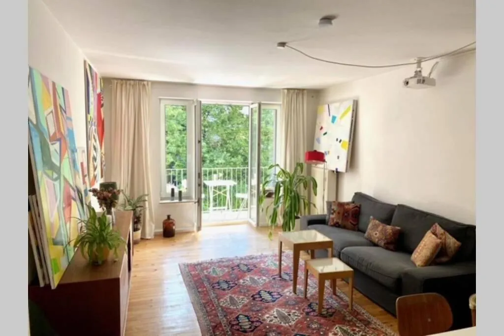 Kunstler Wohnung Im Zentrum - Lehel Munique